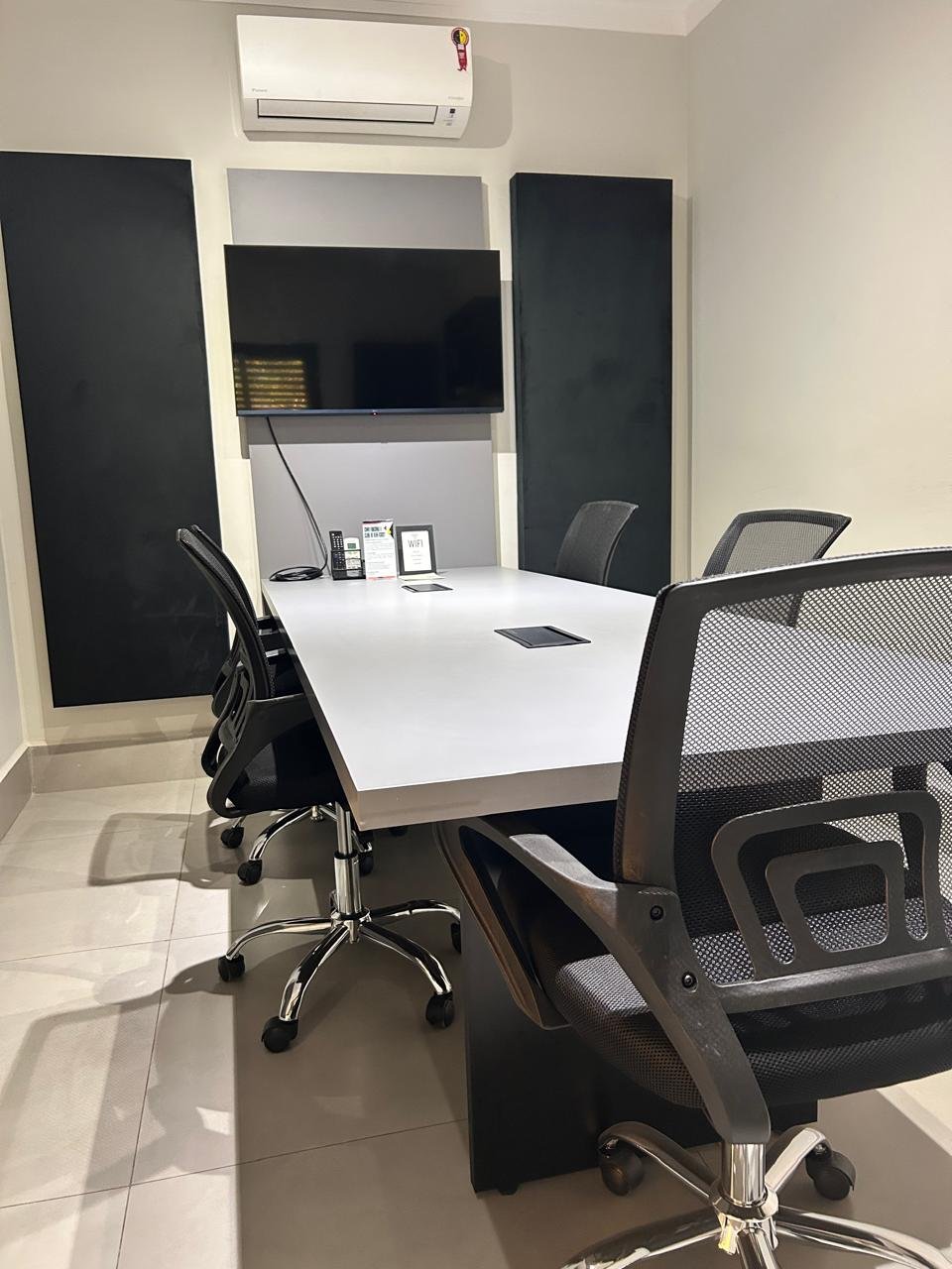 WhatsApp Image 2025-10-15 at 08.07.03